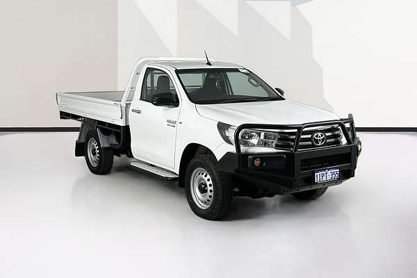 2016 Toyota HILUX SR (4x4) GUN126R 4X4
