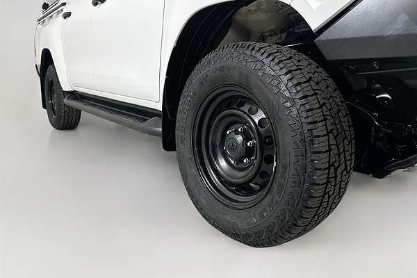 2022 Toyota HILUX SR (4x4) GUN126R 4X4