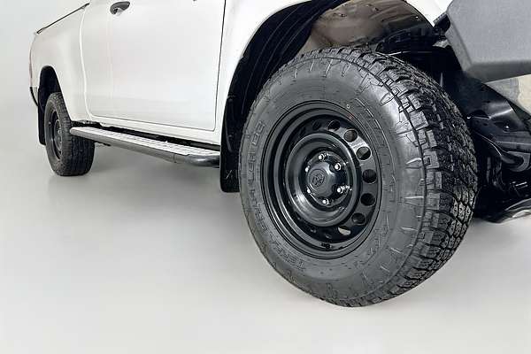2021 Toyota Hilux SR HI-RIDER (4x2) GUN136R REAR WHEEL DRIVE