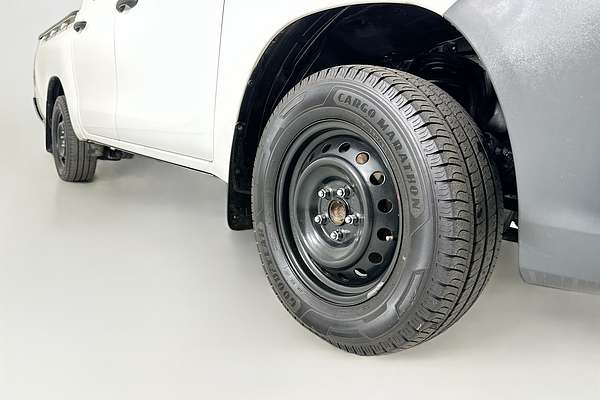2017 Toyota HILUX WORKMATE GUN122R REAR WHEEL DRIVE