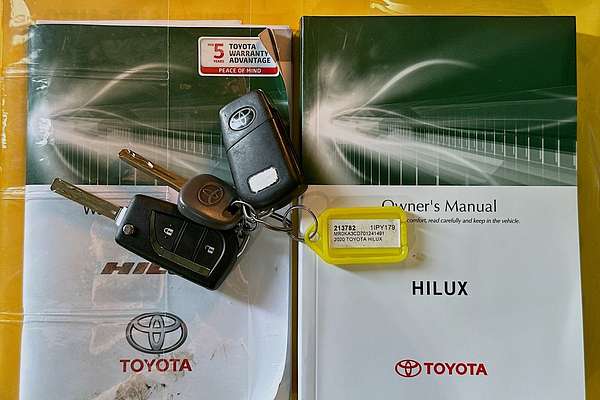 2020 Toyota HILUX SR (4x4) GUN126R MY19 UPGRADE 4X4