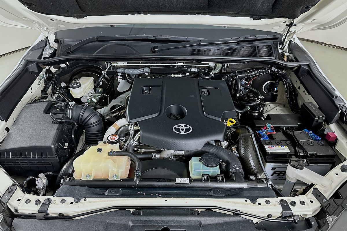 2023 Toyota HILUX SR (4x4) GUN126R 4X4