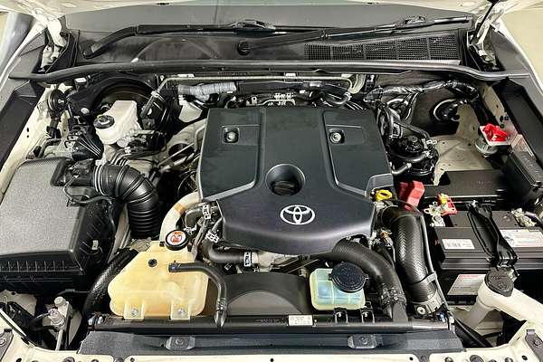 2022 Toyota HILUX SR (4x4) GUN126R 4X4