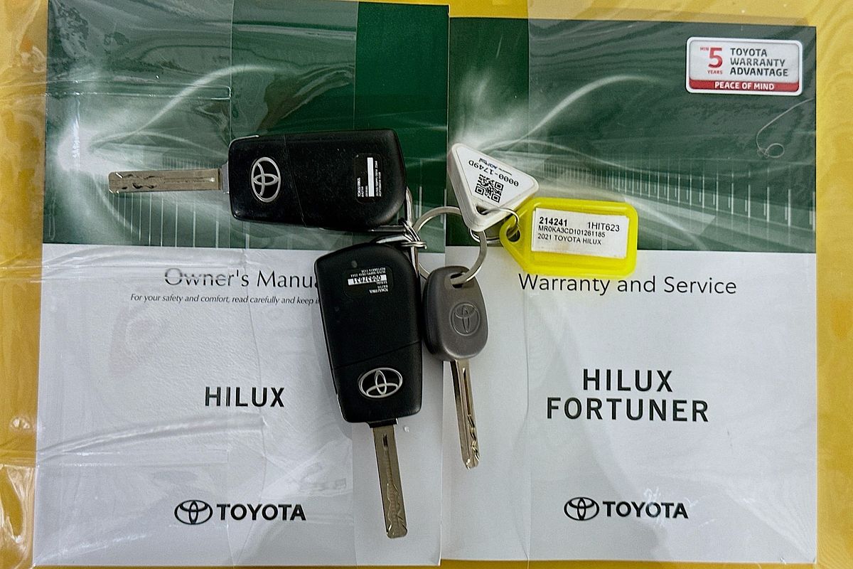 2021 Toyota HILUX SR (4x4) GUN126R FACELIFT 4X4
