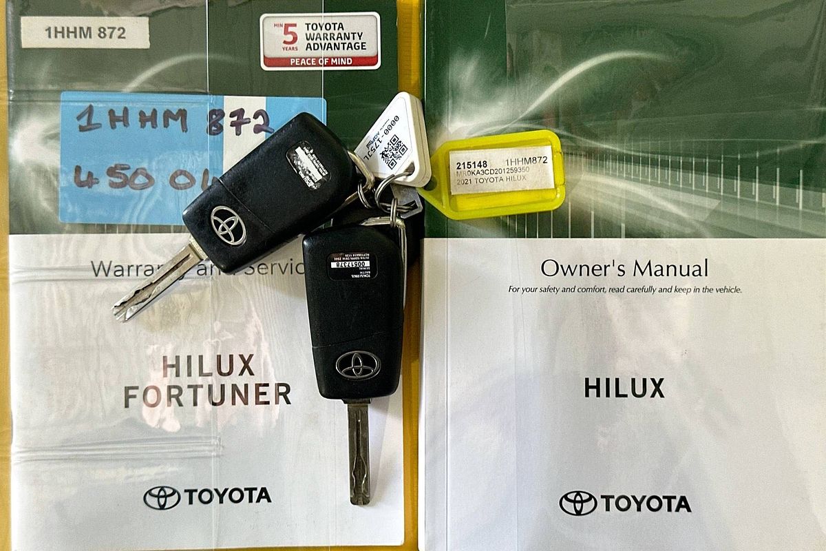 2021 Toyota HILUX SR (4x4) GUN126R FACELIFT 4X4