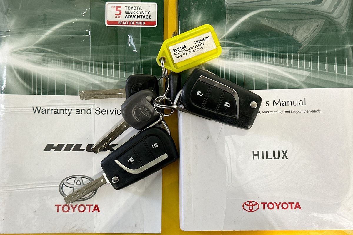 2020 Toyota HILUX SR (4x4) GUN126R MY19 4X4