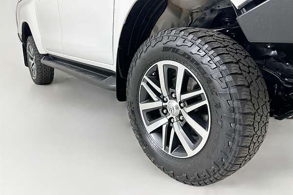 2019 Toyota HILUX SR5 (4x4) GUN126R MY19 4X4