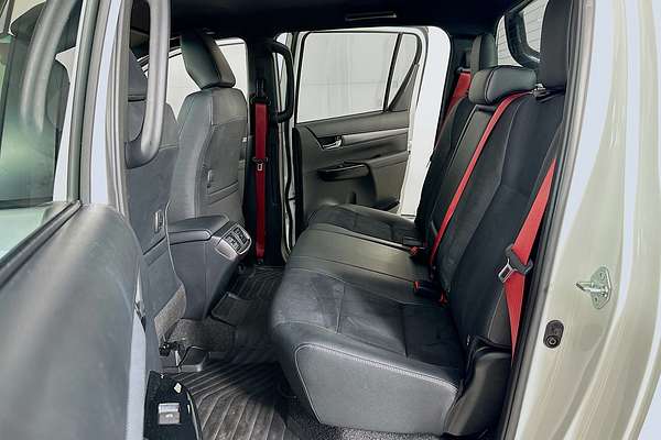 2024 Toyota HILUX GR-SPORT (4x4) GUN126R FACELIFT 4X4