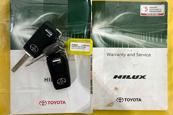 2023 Toyota HILUX SR (4x4) GUN126R 4X4