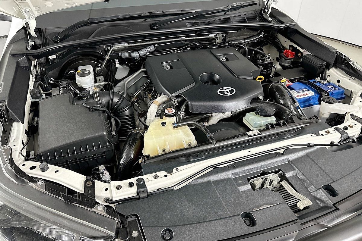 2021 Toyota HILUX SR (4x4) GUN126R 4X4