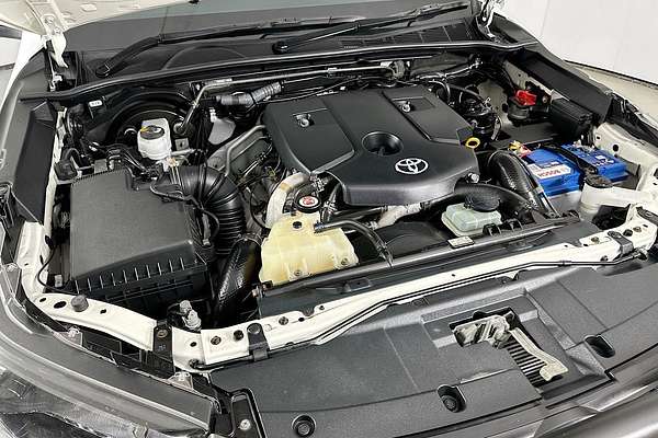 2021 Toyota HILUX SR (4x4) GUN126R 4X4