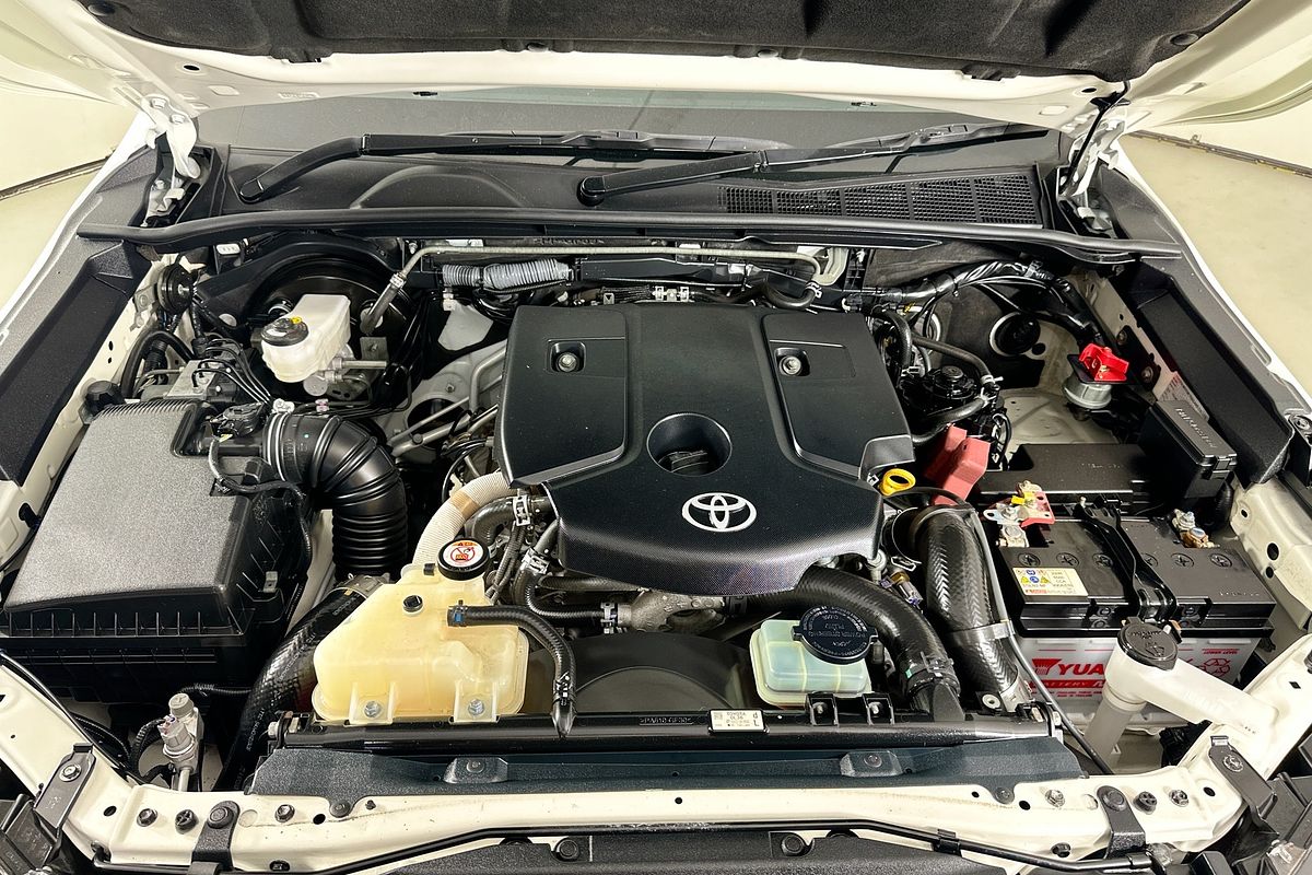 2021 Toyota HILUX SR (4x4) GUN126R 4X4