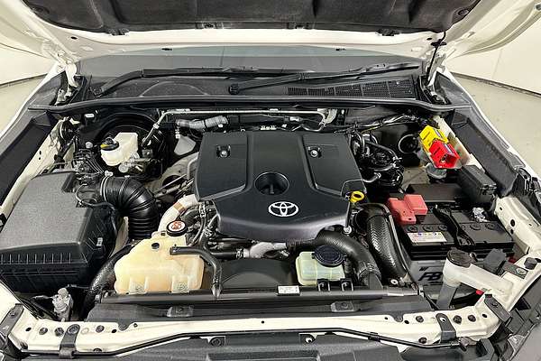 2023 Toyota HILUX SR (4x4) GUN126R 4X4