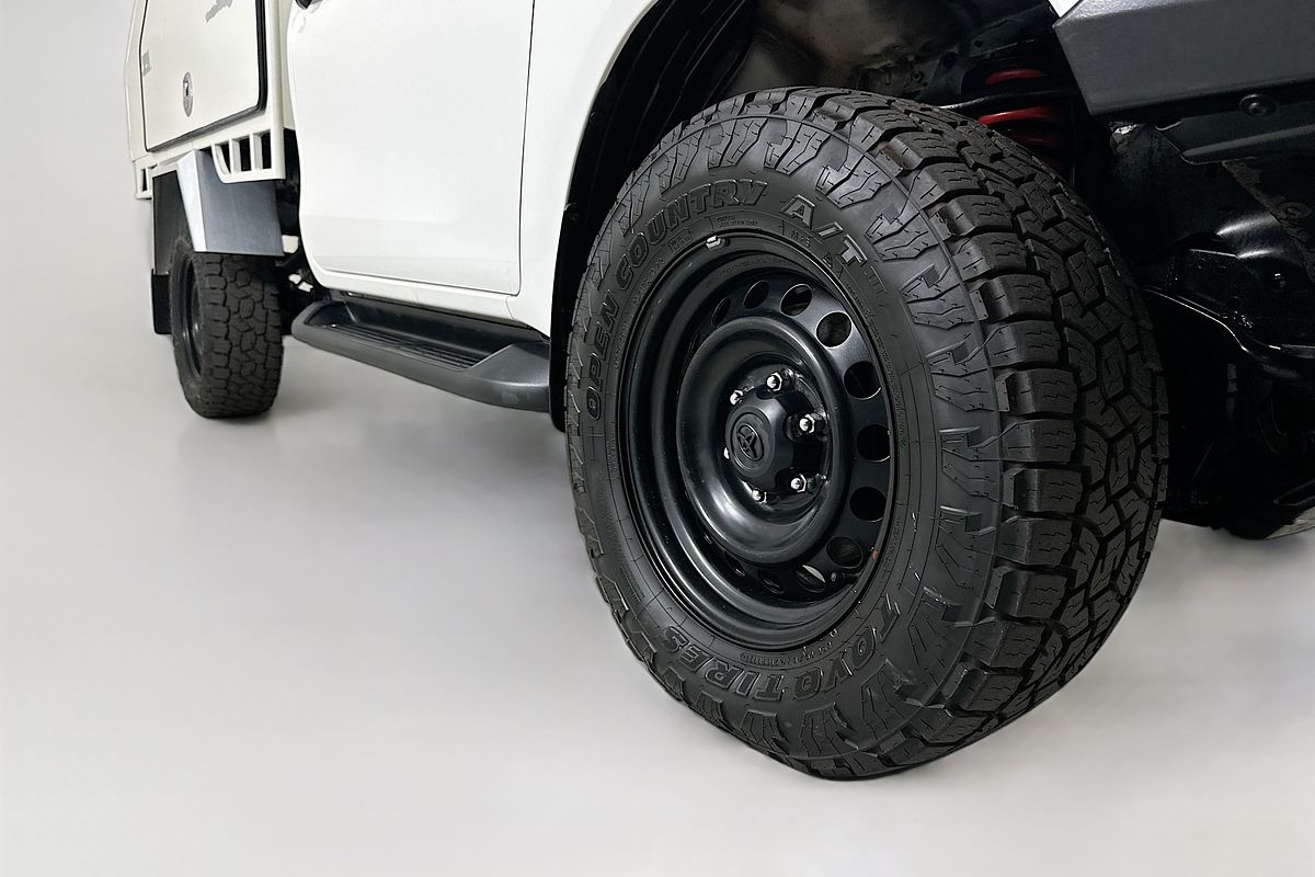 2022 Toyota HILUX SR (4x4) GUN126R 4X4