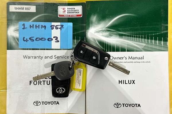 2021 Toyota HILUX SR (4x4) GUN126R FACELIFT 4X4