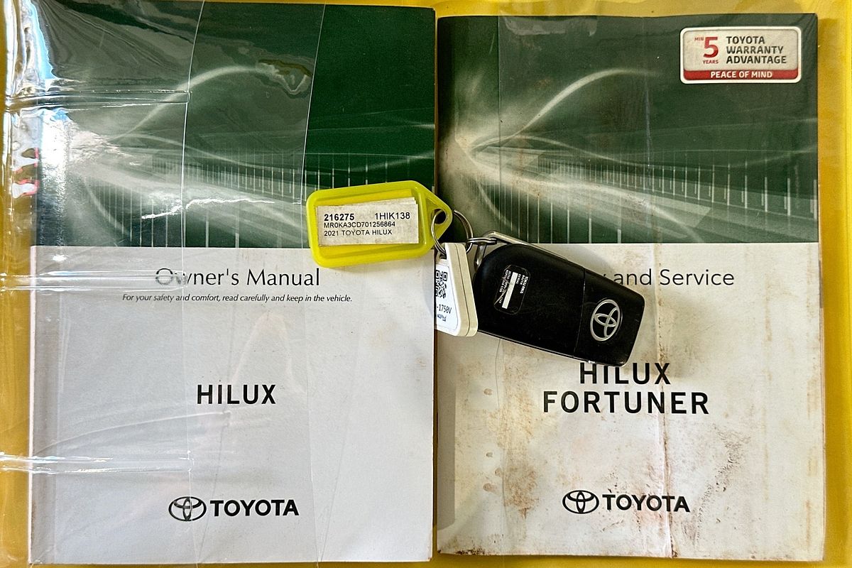 2021 Toyota HILUX SR (4x4) GUN126R FACELIFT 4X4