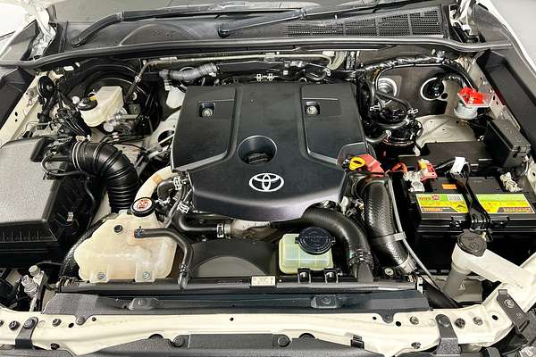 2021 Toyota HILUX SR (4x4) GUN126R 4X4