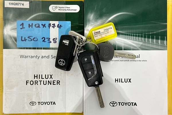 2022 Toyota HILUX SR (4x4) GUN126R 4X4