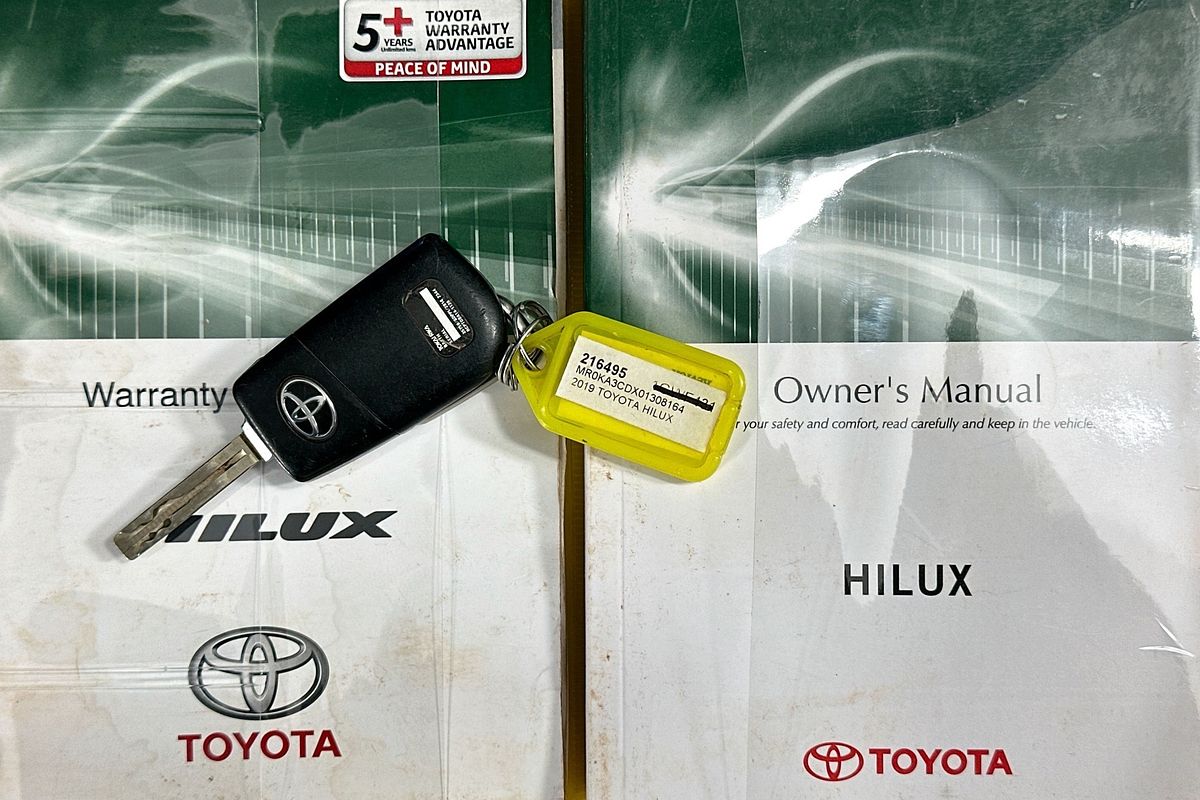 2019 Toyota HILUX SR (4x4) GUN126R MY19 4X4