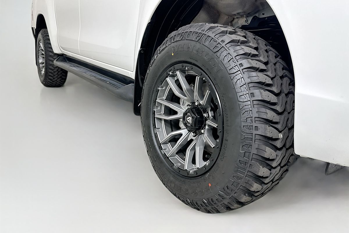 2022 Toyota HILUX SR (4x4) GUN126R 4X4
