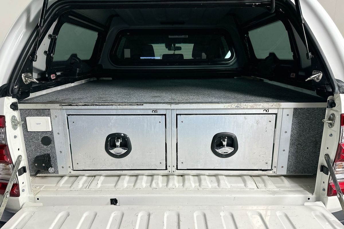 2021 Toyota HILUX SR5 (4x4) GUN126R 4X4