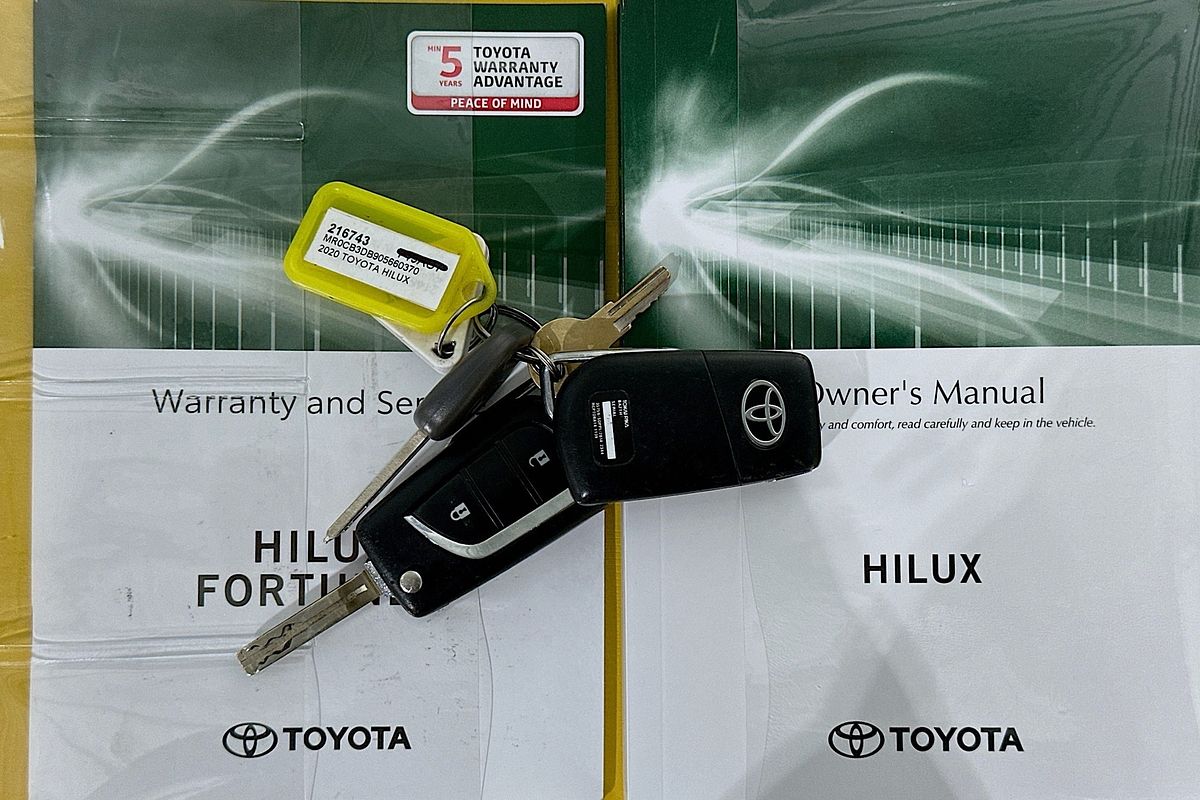 2020 Toyota HILUX WORKMATE HI-RIDER GUN135R FACELIFT 4x2