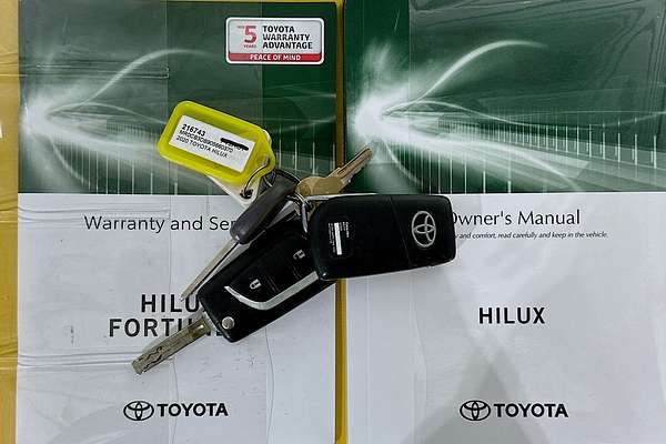 2020 Toyota HILUX WORKMATE HI-RIDER GUN135R FACELIFT 4x2