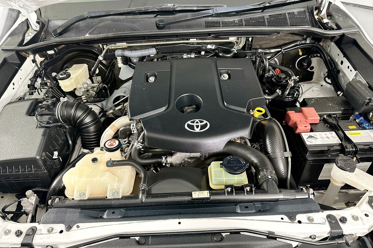 2018 Toyota HILUX SR (4x4) GUN126R MY17 4X4