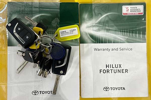 2020 Toyota HILUX SR (4x4) GUN126R MY19 UPGRADE 4X4