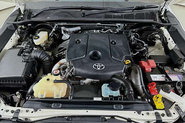 2022 Toyota HILUX SR (4x4) GUN126R 4X4