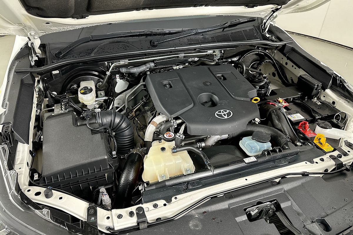 2023 Toyota HILUX SR (4x4) GUN126R 4X4