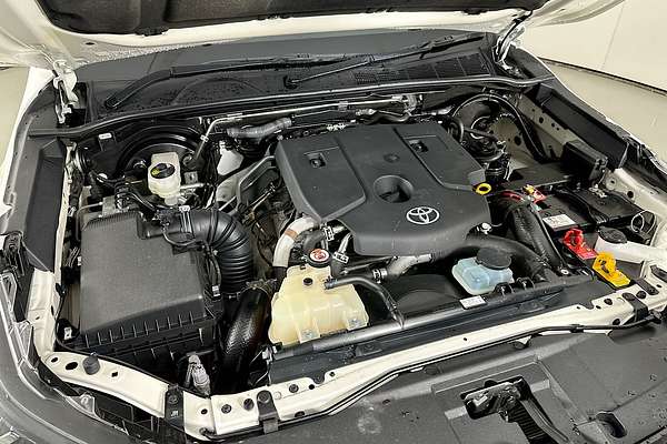 2023 Toyota HILUX SR (4x4) GUN126R 4X4