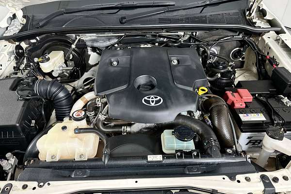 2024 Toyota HILUX SR (4x4) GUN126R 4X4