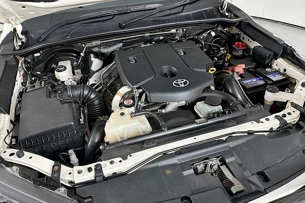 2024 Toyota HILUX SR (4x4) GUN126R 4X4