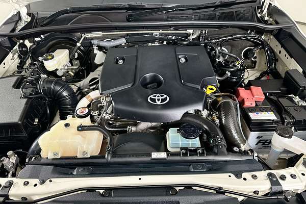 2024 Toyota HILUX SR (4x4) GUN126R 4X4