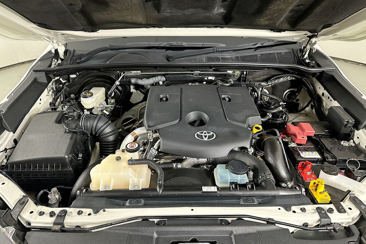 2023 Toyota HILUX SR (4x4) GUN126R 4X4