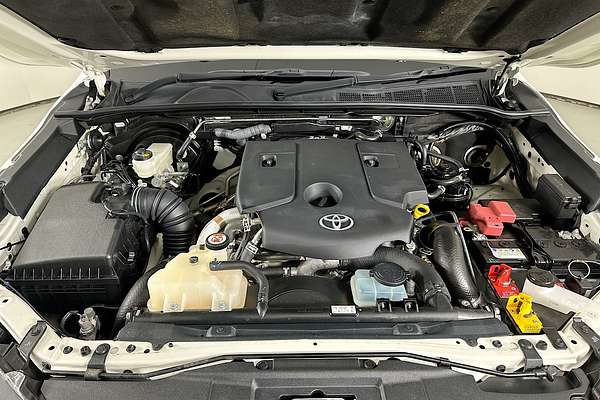 2023 Toyota HILUX SR (4x4) GUN126R 4X4