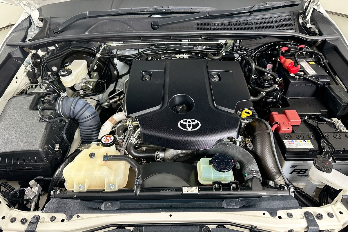 2023 Toyota HILUX SR (4x4) GUN126R 4X4