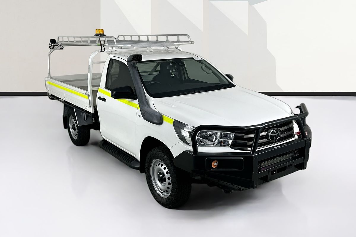 2021 Toyota HILUX SR (4x4) GUN126R 4X4