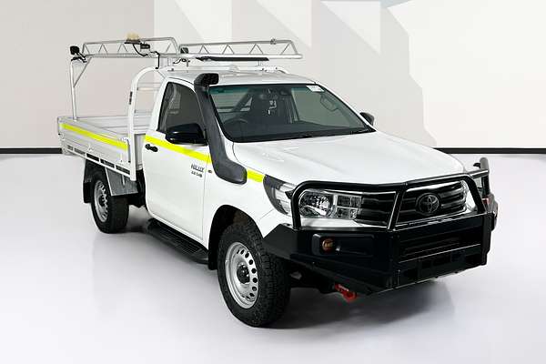 2021 Toyota HILUX SR (4x4) GUN126R 4X4