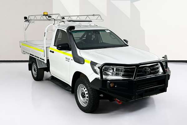 2021 Toyota HILUX SR (4x4) GUN126R 4X4