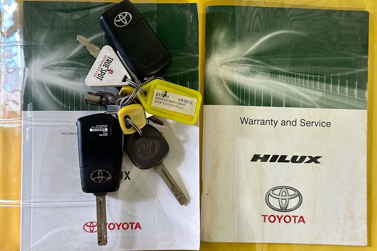 2018 Toyota HILUX SR (4x4) GUN126R MY17 4X4