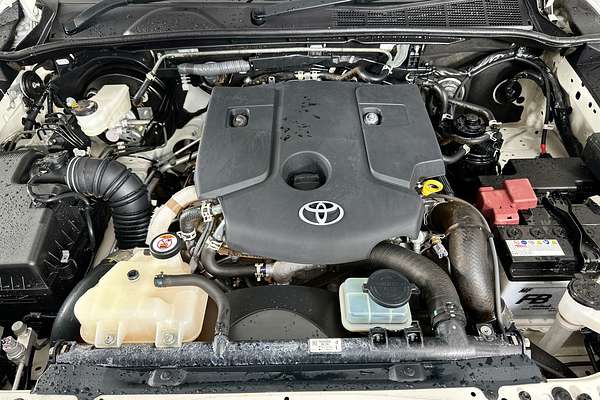 2024 Toyota HILUX SR (4x4) GUN126R 4X4