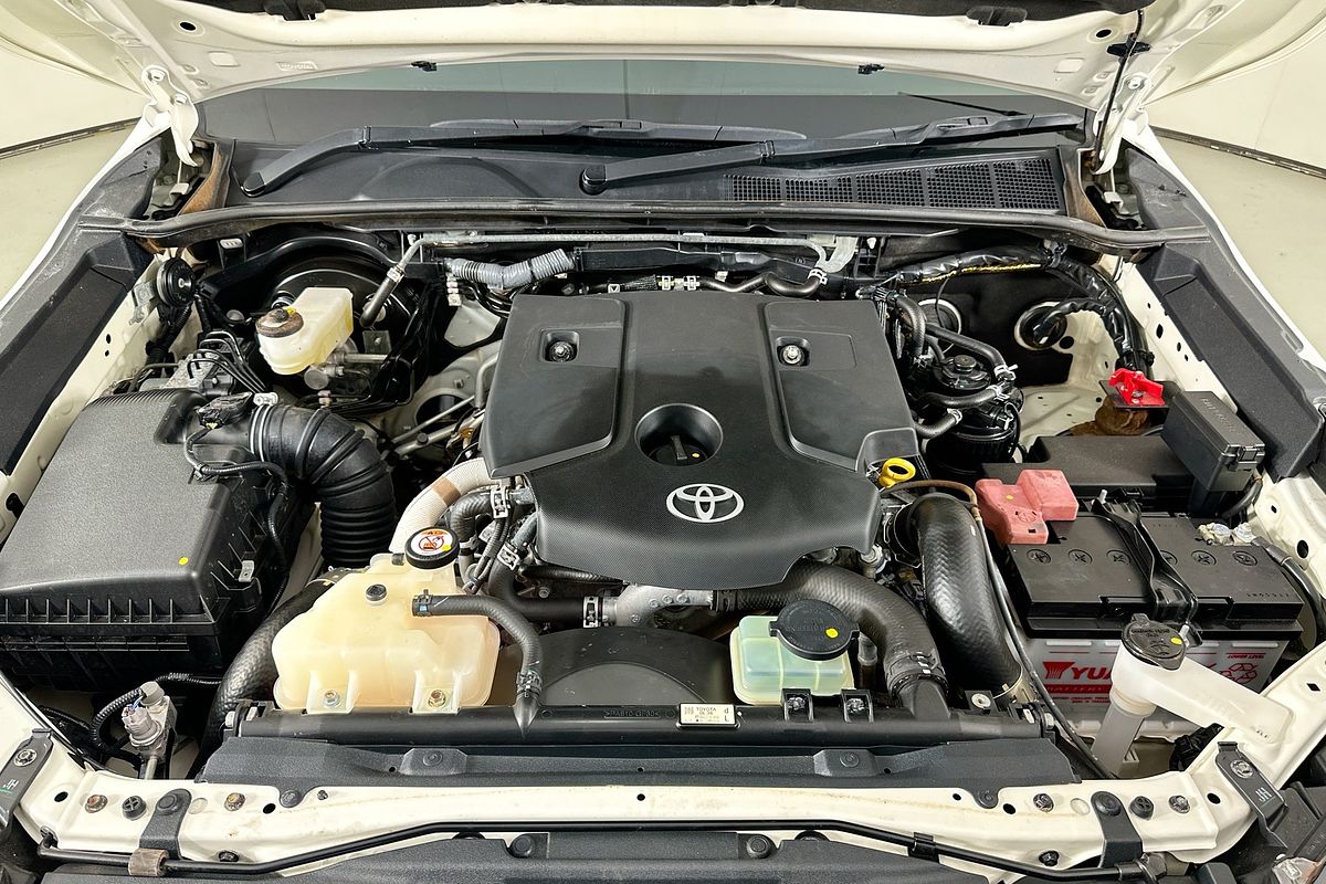 2023 Toyota HILUX SR (4x4) GUN126R 4X4