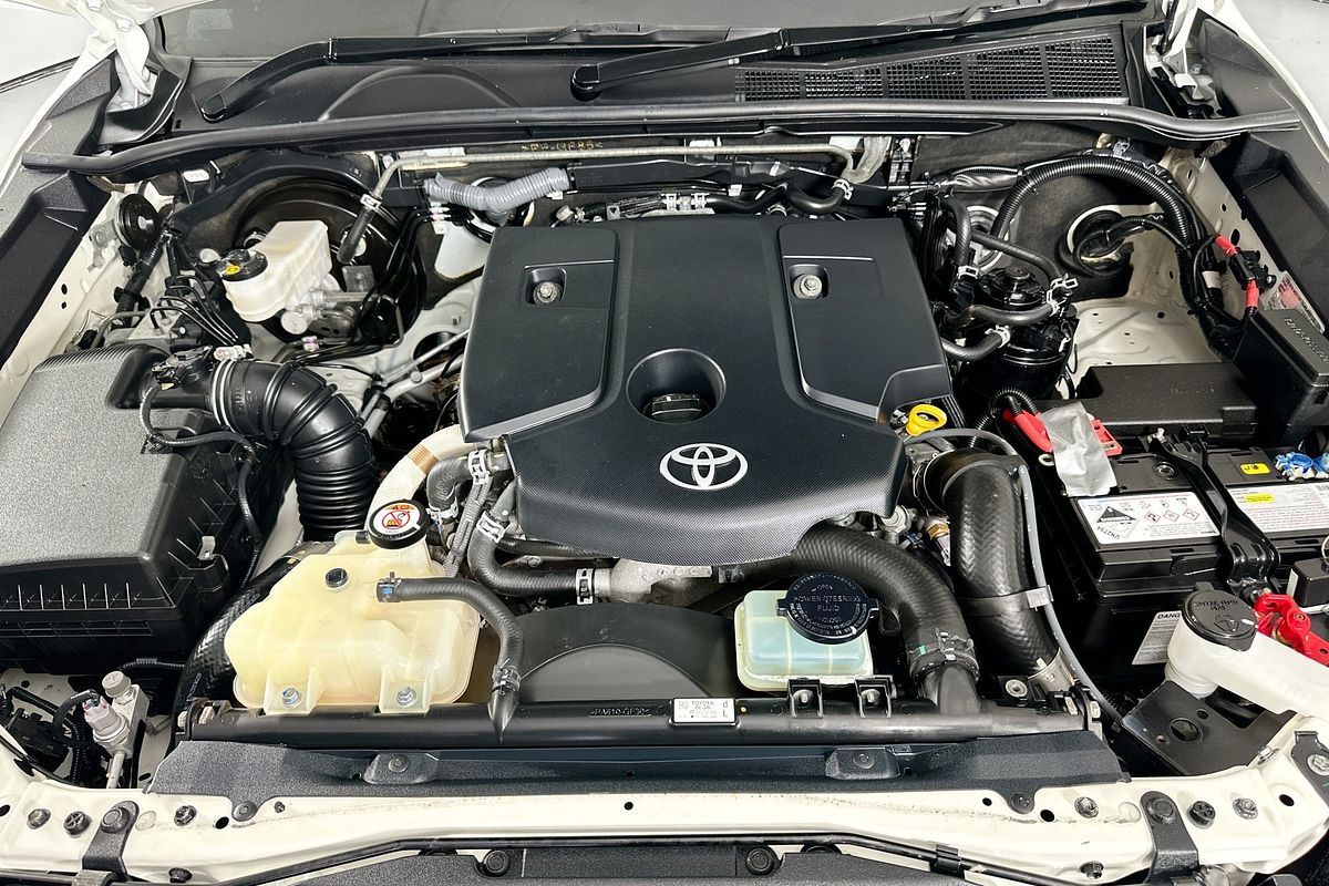 2022 Toyota HILUX SR (4x4) GUN126R 4X4