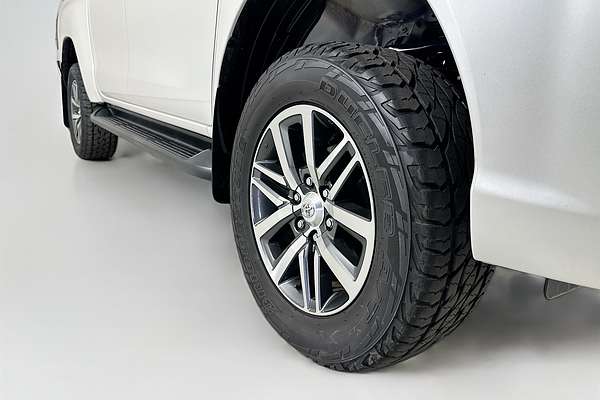 2018 Toyota HILUX SR5 (4x4) GUN126R MY17 4X4