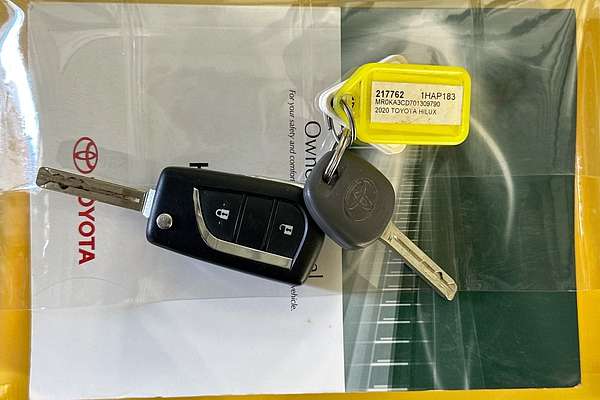 2020 Toyota HILUX SR (4x4) GUN126R MY19 UPGRADE 4X4