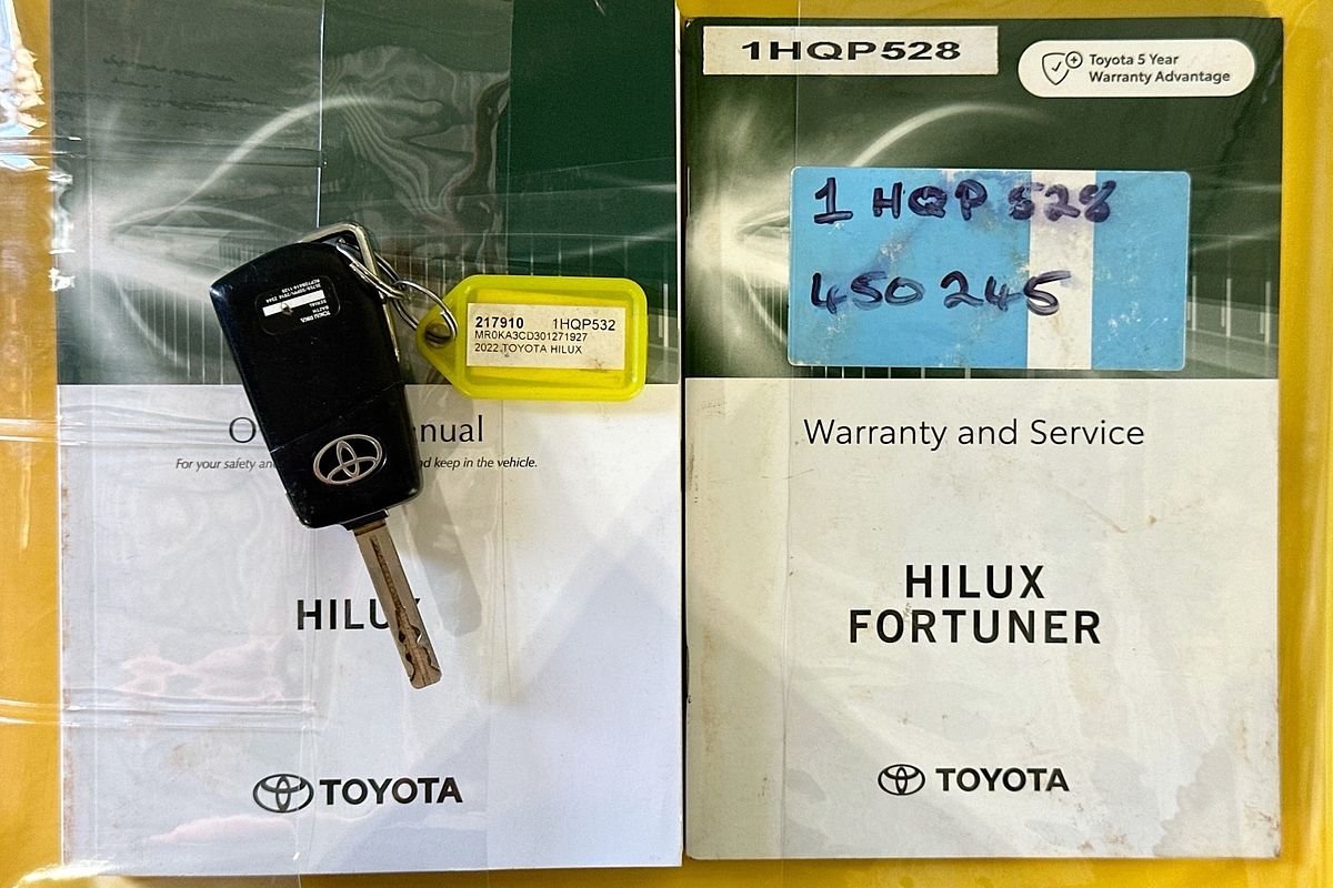 2022 Toyota HILUX SR (4x4) GUN126R 4X4