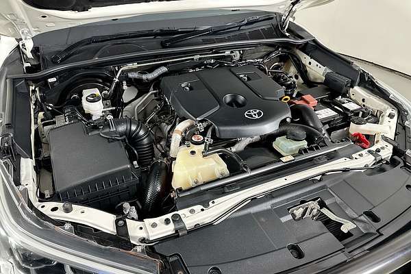 2021 Toyota HILUX SR5 (4x4) GUN126R 4X4