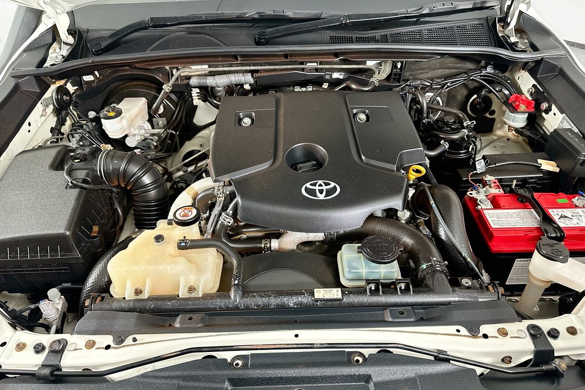 2022 Toyota HILUX SR (4x4) GUN126R 4X4